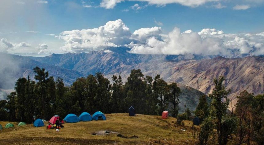 Nag Tibba Trek: Experience the Thrill of Summiting the Highest Peak in the Nag Tibba Range